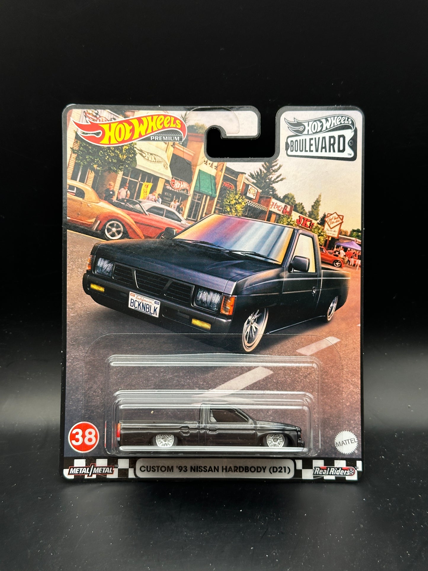 HOT WHEELS - CUSTOM 93 NISSAN HARDBODY D21 (2021) - HW BOULEVARD #38
