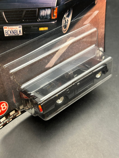 HOT WHEELS - CUSTOM 93 NISSAN HARDBODY D21 (2021) - HW BOULEVARD #38