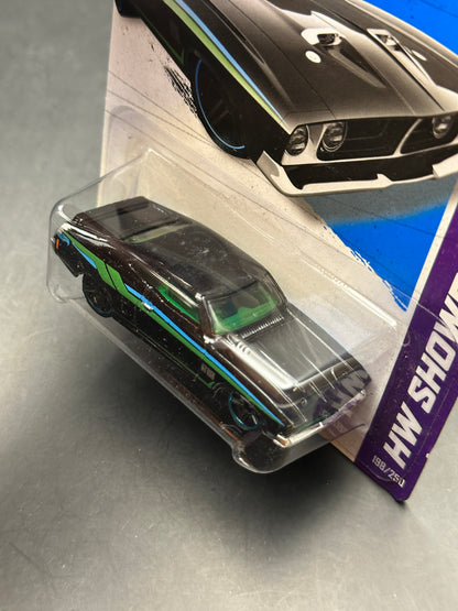 HOT WHEELS - 73 FORD FALCON XB (2013) - HW SHOWROOM