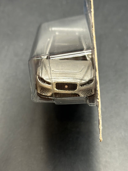 HOT WHEELS - JAGUAR XE SV PROJECT 8 (2020) - HW NIGHTBURNERZ 6/10