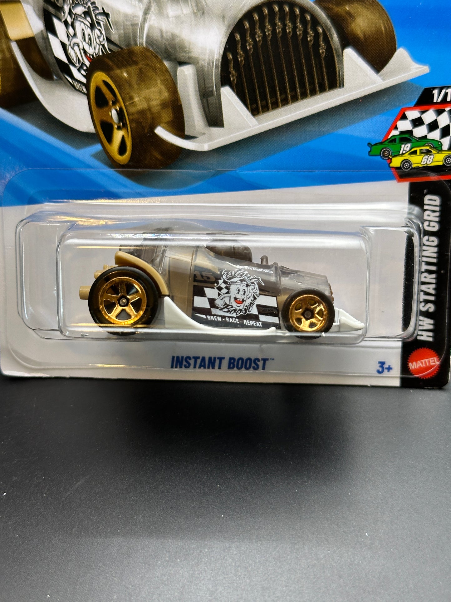 HOT WHEELS - INSTANT BOOST (2026) - HW STARTING GRID 1/10