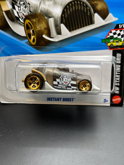 HOT WHEELS - INSTANT BOOST (2026) - HW STARTING GRID 1/10