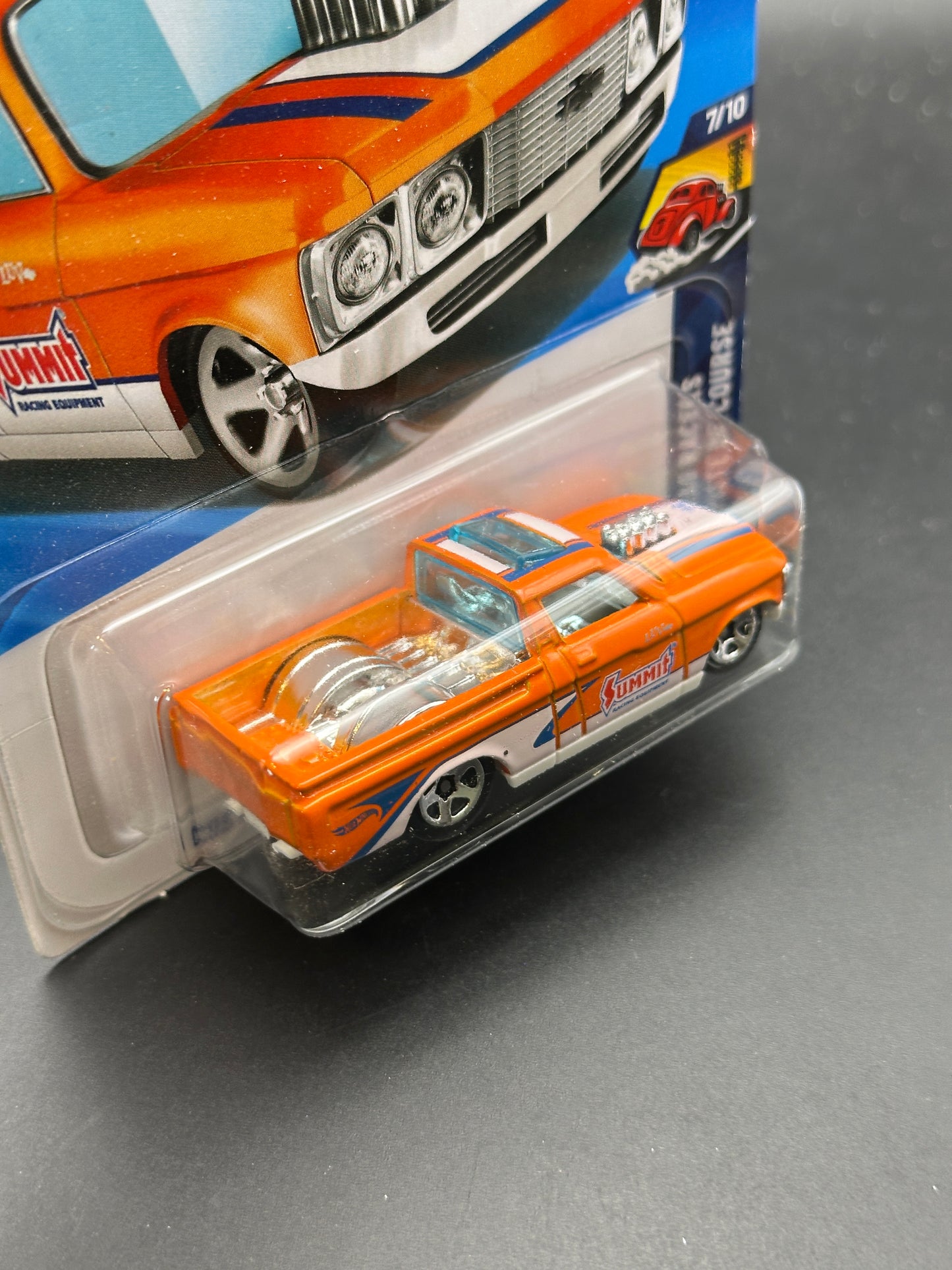 HOT WHEELS - CUSTOM 72 CHEVY LUV (2026) - HW DRAG RACERS 7/10