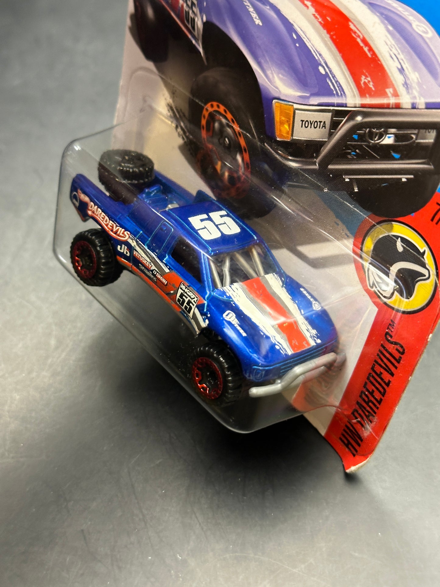 HOT WHEELS - TOYOTA OFF ROAD TRUCK (2016) - HW DAREDEVILS 7/10