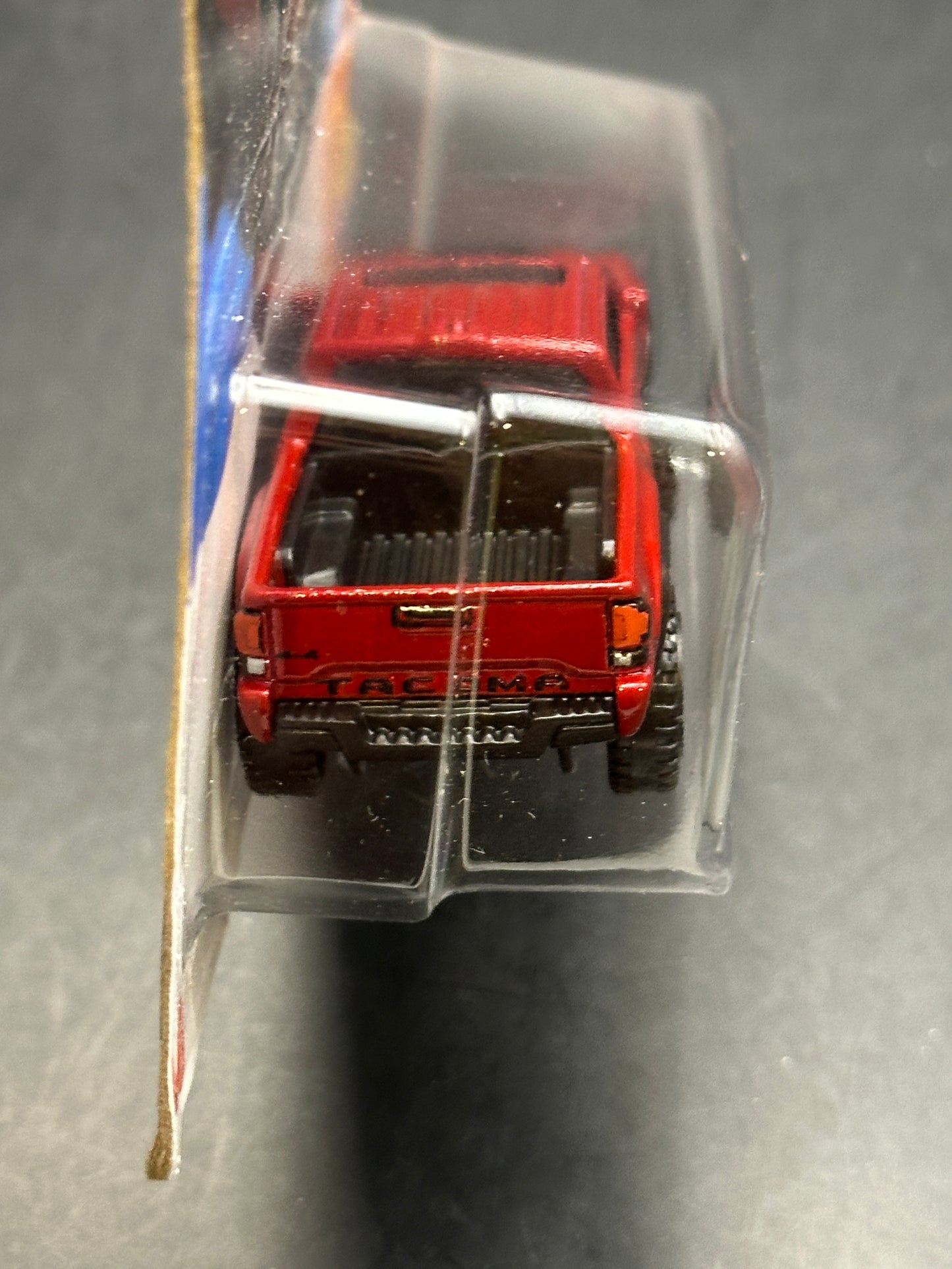 HOT WHEELS - 20 TOYOTA TACOMA (2022) - HW HOT TRUCKS 4/10