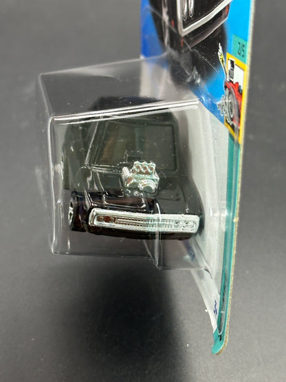 HOT WHEELS - 70 DODGE CHARGER (2023) - TOONED 2/5