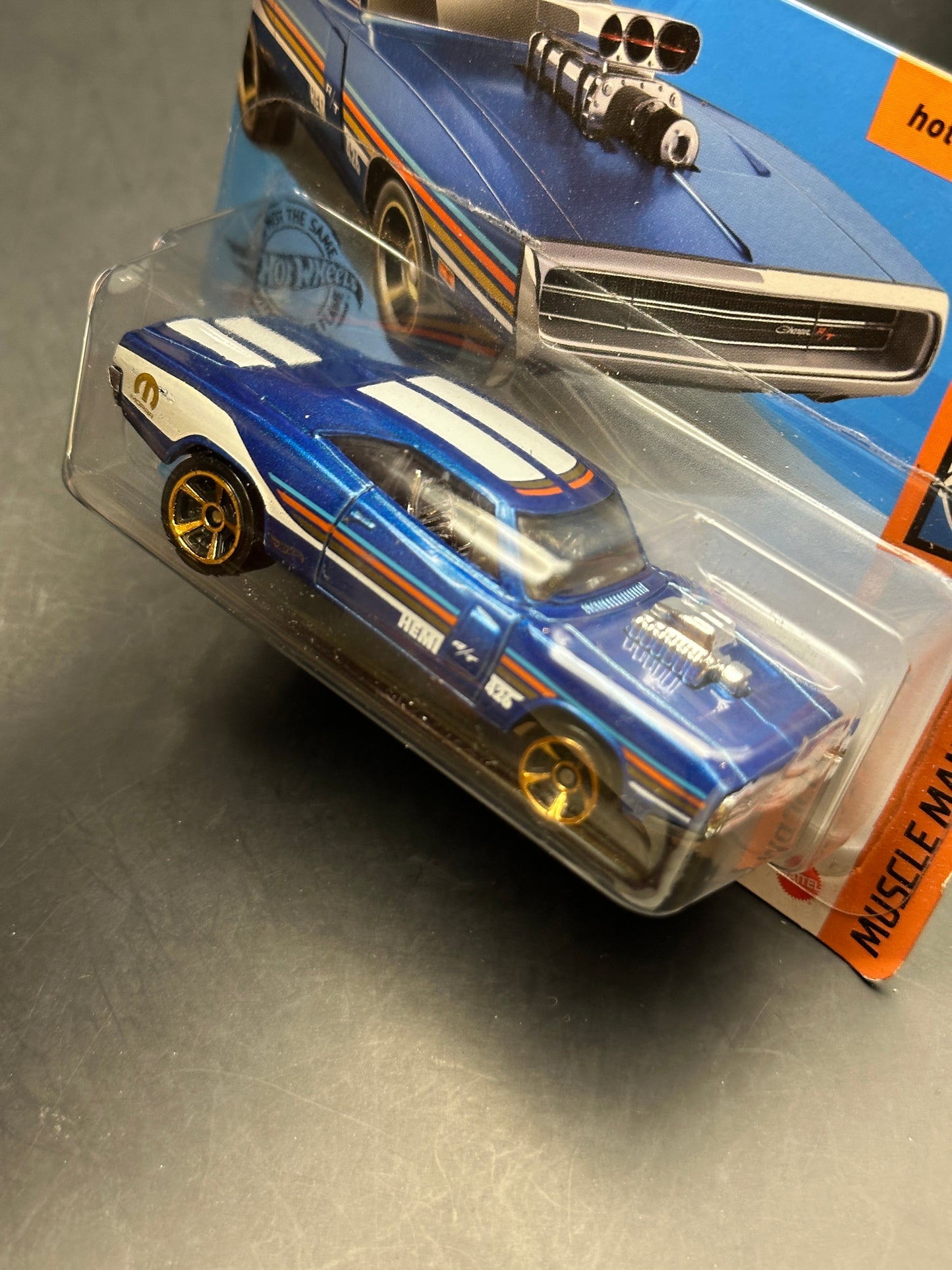 HOT WHEELS - 70 DODGE CHARGER R/T (2020) - HW MUSCLE MANIA 5/10