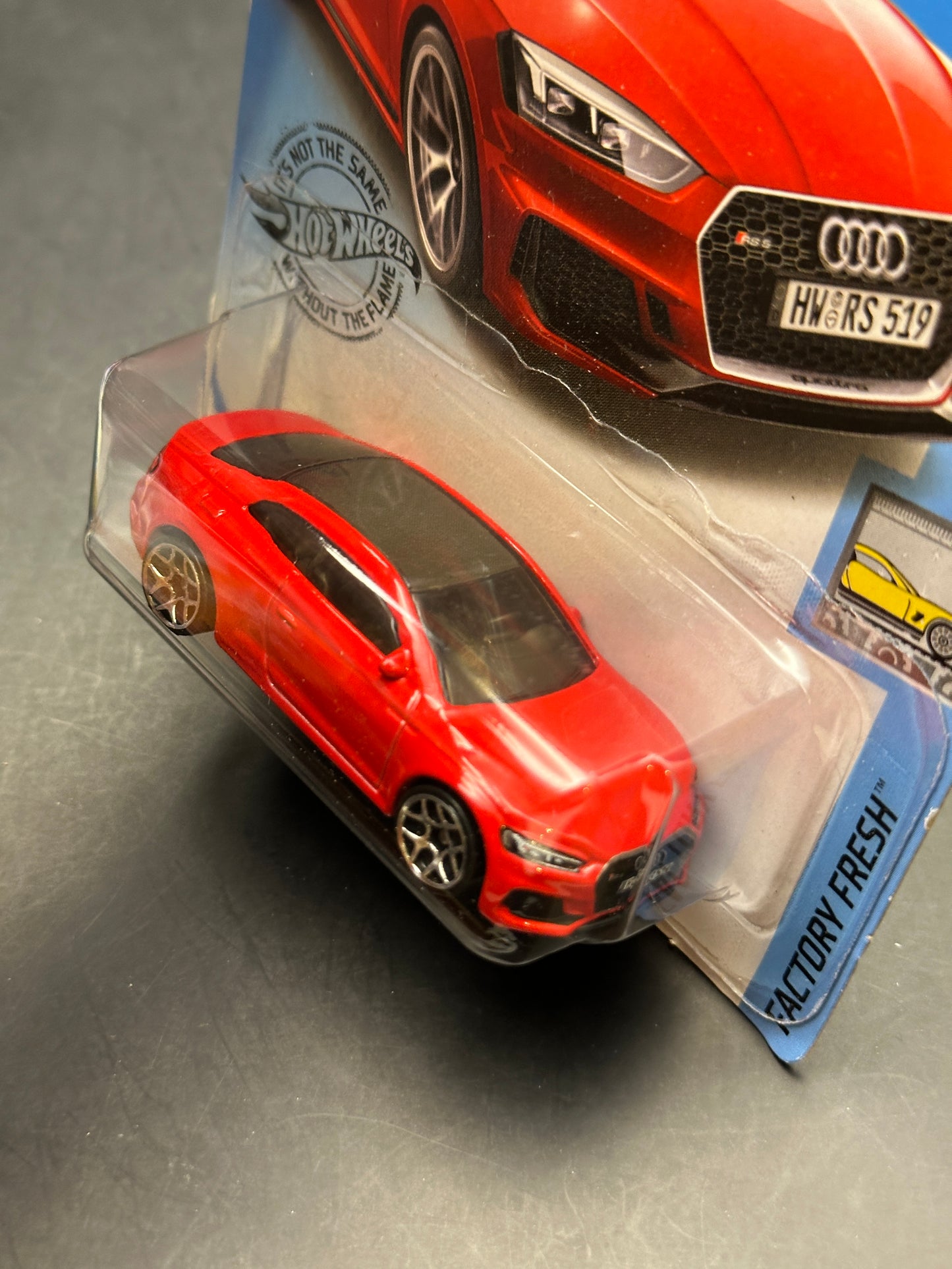 HOT WHEELS - AUDI RS 5 COUPE (2019) - HW FACTORY FRESH 3/10