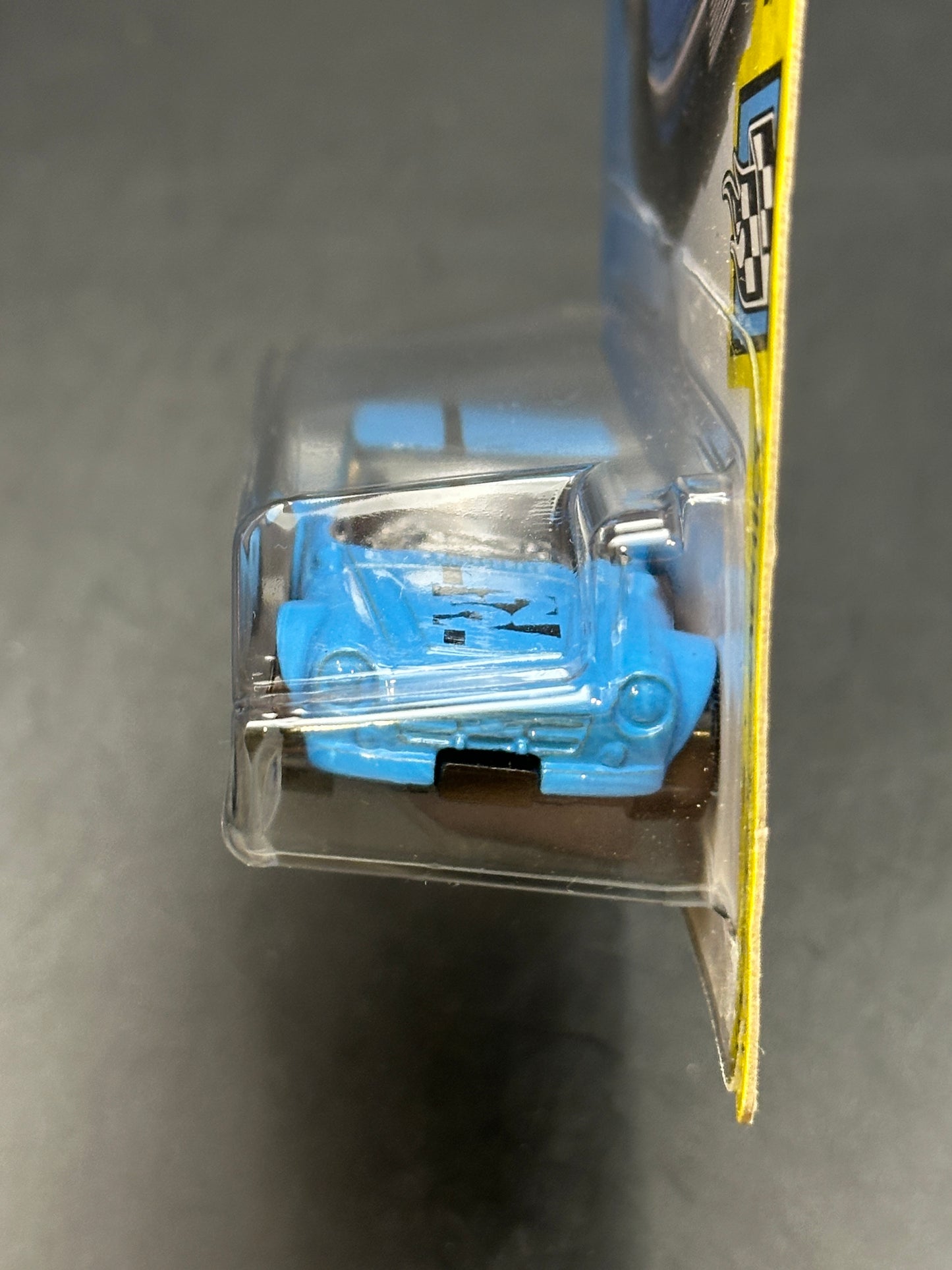 HOT WHEELS - FAIRLADY 2000 (2018) - HW SPEED GRAPHICS 3/10