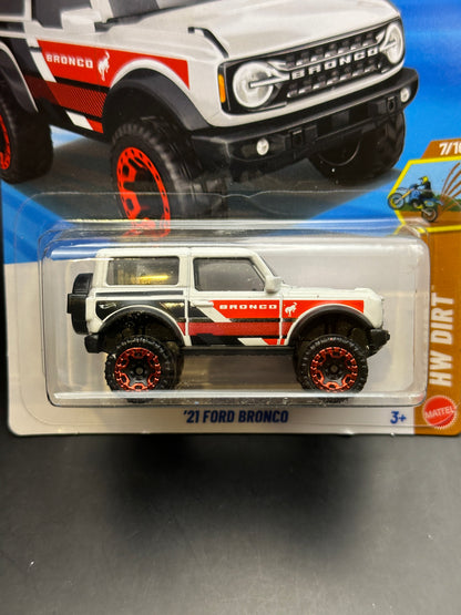 HOT WHEELS - 21 FORD BRONCO (2026) - HW DIRT 7/10