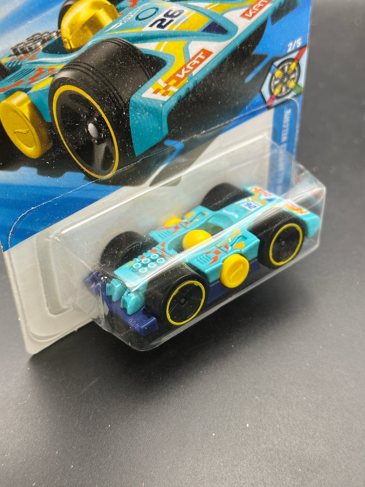 HOT WHEELS - FLIPPIN FAST (2026) - HW ALL DRIVERS WELCOME 2/5