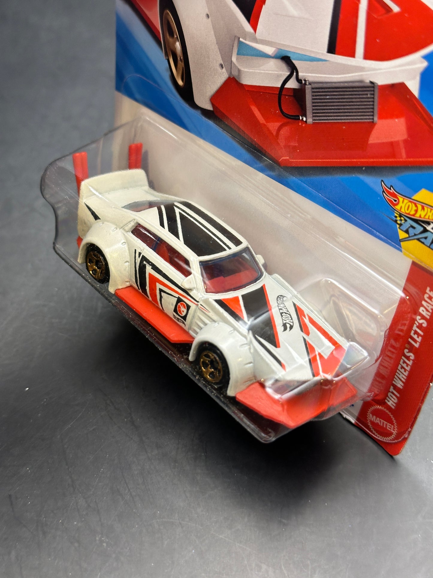HOT WHEELS - MAD MANGA (2026) - TREASURE HUNT - HW LETS RACE 4/5