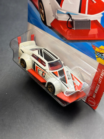 HOT WHEELS - MAD MANGA (2026) - TREASURE HUNT - HW LETS RACE 4/5