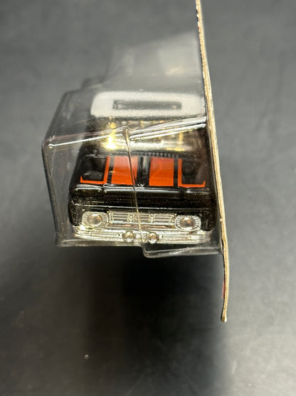 HOT WHEELS - CUSTOM 62 CHEVY PICKUP (2026) - HW ROD SQUAD 8/10