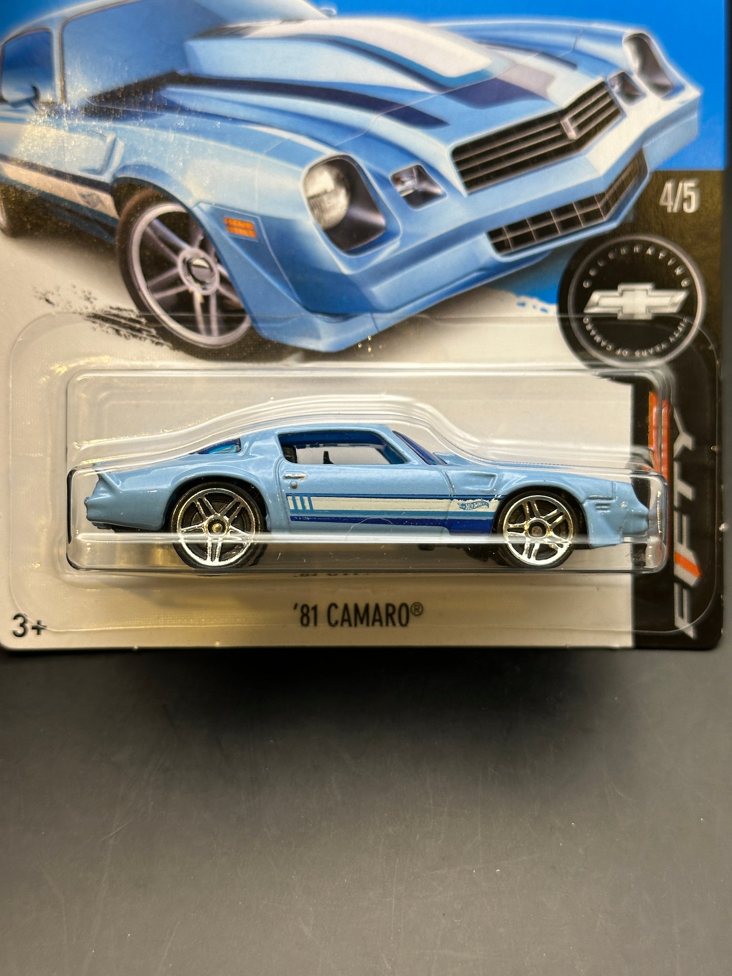 HOT WHEELS - 81 CAMARO (2017) - HW CAMARO FIFTY 4/5