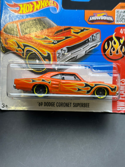 HOT WHEELS - 69 DODGE CORONET SUPERBEE (2016) - HW FLAMES 4/10