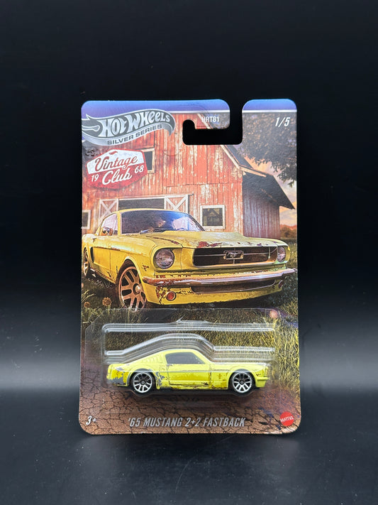 HOT WHEELS - 65 MUSTANG 2+2 FASTBACK (2026) - SILVER SERIES - VINTAGE RACING BARN FIND CLUB SERIES 1/5