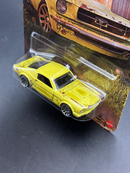 HOT WHEELS - 65 MUSTANG 2+2 FASTBACK (2026) - SILVER SERIES - VINTAGE RACING BARN FIND CLUB SERIES 1/5