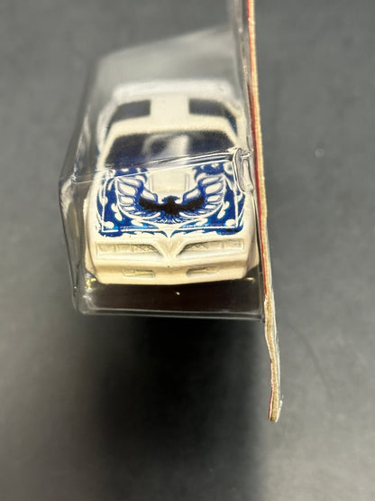 HOT WHEELS - 77 PONTIAC FIREBIRD (2017) - HW FLAMES 5/10