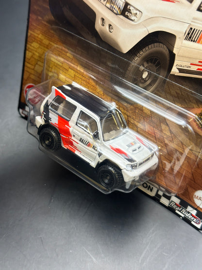 HOT WHEELS - MITSUBISHI PAJERO EVOLUTION (2025) - MIX 4 - HW BOULEVARD #133