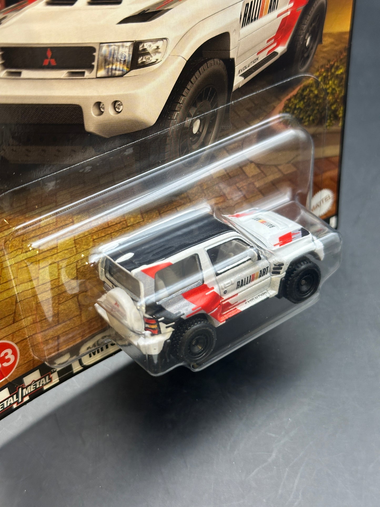 HOT WHEELS - MITSUBISHI PAJERO EVOLUTION (2025) - MIX 4 - HW BOULEVARD #133
