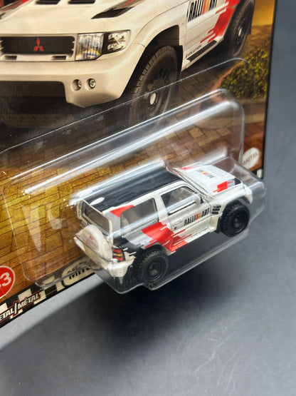 HOT WHEELS - MITSUBISHI PAJERO EVOLUTION (2025) - MIX 4 - HW BOULEVARD #133