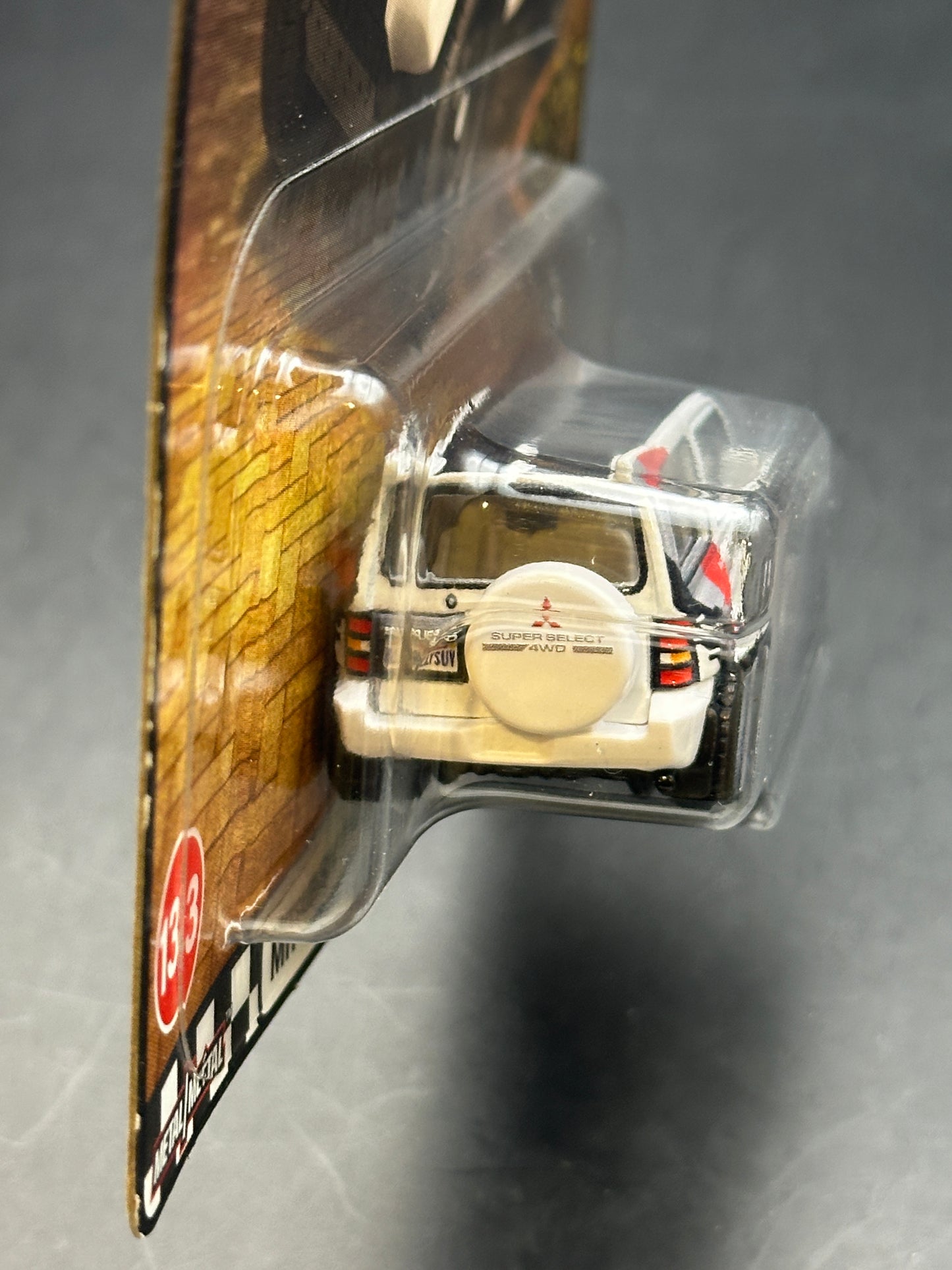 HOT WHEELS - MITSUBISHI PAJERO EVOLUTION (2025) - MIX 4 - HW BOULEVARD #133