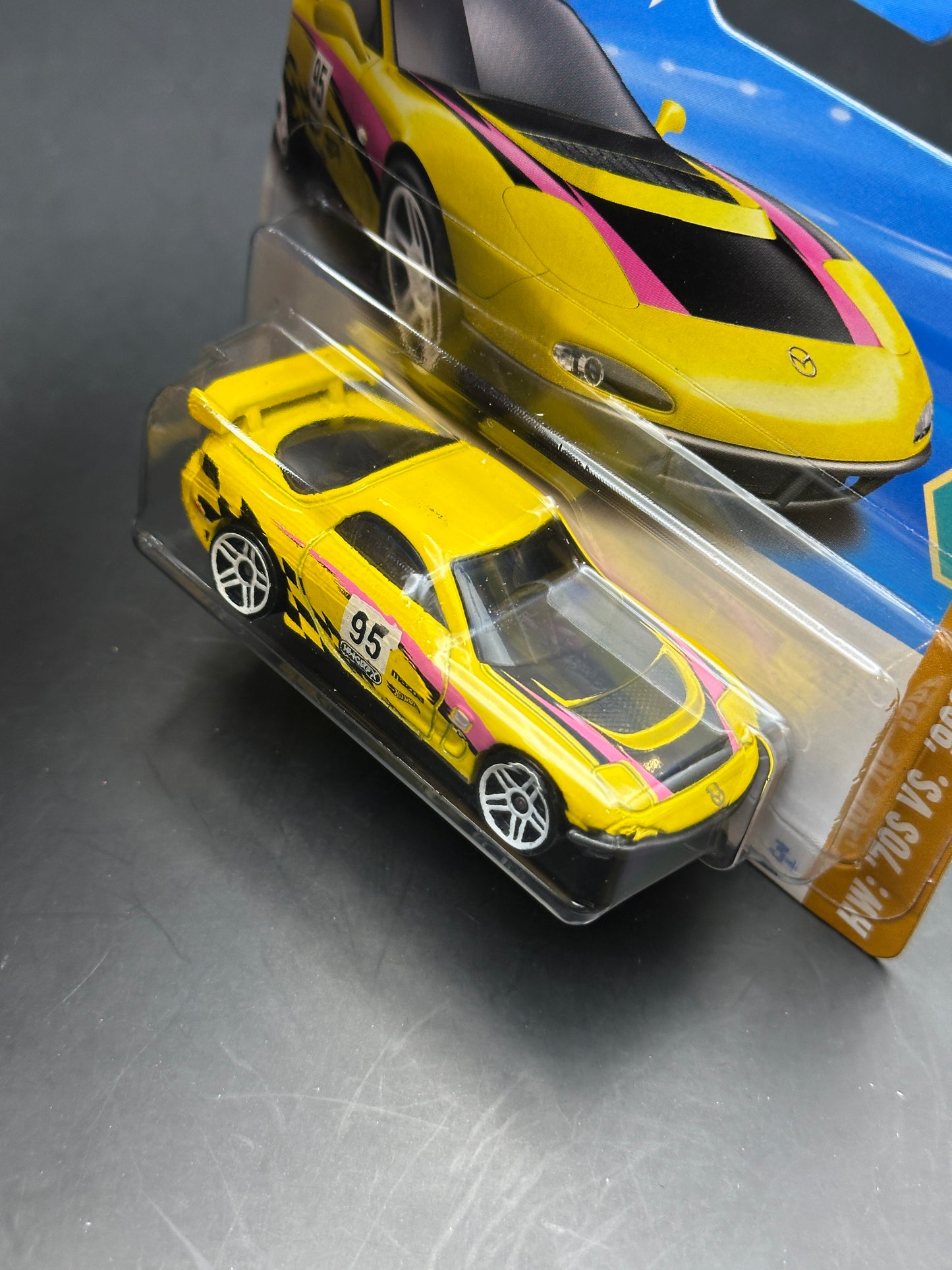 HOT WHEELS - 95 MAZDA RX7 DRIFT (2025) - HW 70s vs 90s 9/10