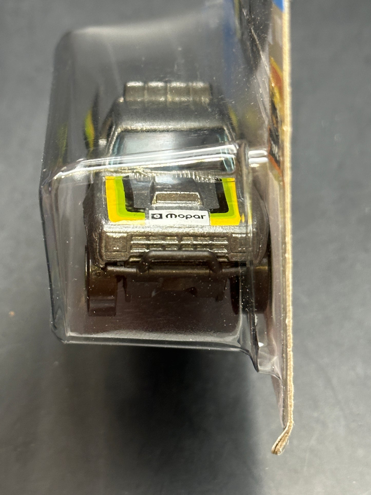 HOT WHEELS - 87 DODGE D100 (2019) - HW BAJA BLAZERS 1/10