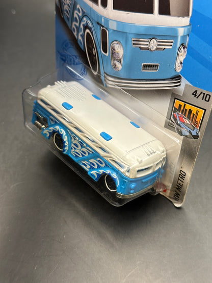 HOT WHEELS - SURFIN SCHOOL BUS (2021) - HW METRO 4/10
