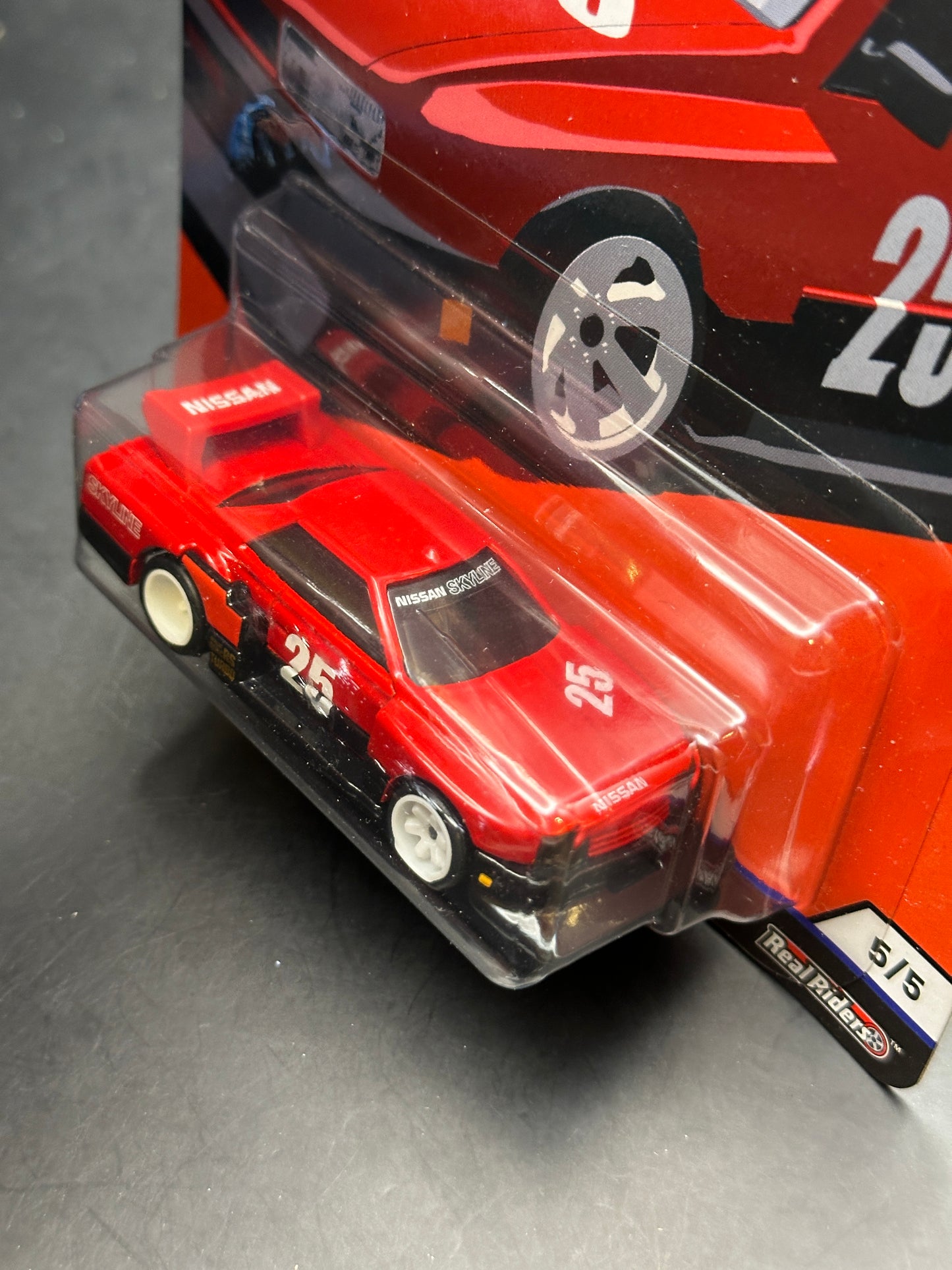 HOT WHEELS - NISSAN SKYLINE SILHOUETTE (2019) - CAR CULTURE - SILHOUETTES 2/5