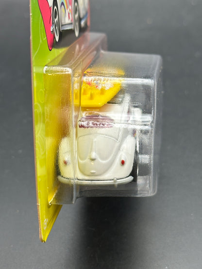 MAJORETTE PREMIUM CARS - VOLKSWAGEN BEETLE - CARE BEARS SPECIAL EDITION -  1/64 SCALE