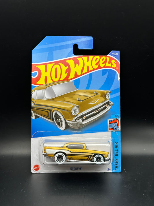 HOT WHEELS - 57 CHEVY (2022) - HW CHEVY BEL AIR 3/5