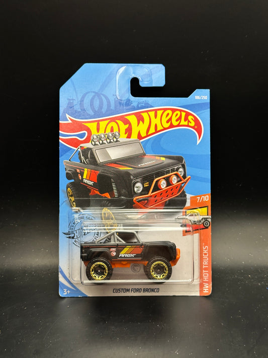 HOT WHEELS - CUSTOM BRONCO (2019) - TREASURE HUNT - HW HOT TRUCKS 7/10
