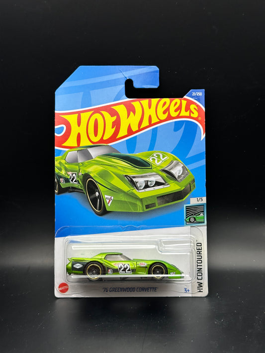 HOT WHEELS - 76 GREENWOOD CORVETTE (2022) - HW CONTOURED 1/5