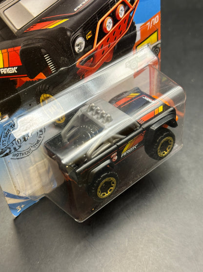 HOT WHEELS - CUSTOM BRONCO (2019) - TREASURE HUNT - HW HOT TRUCKS 7/10