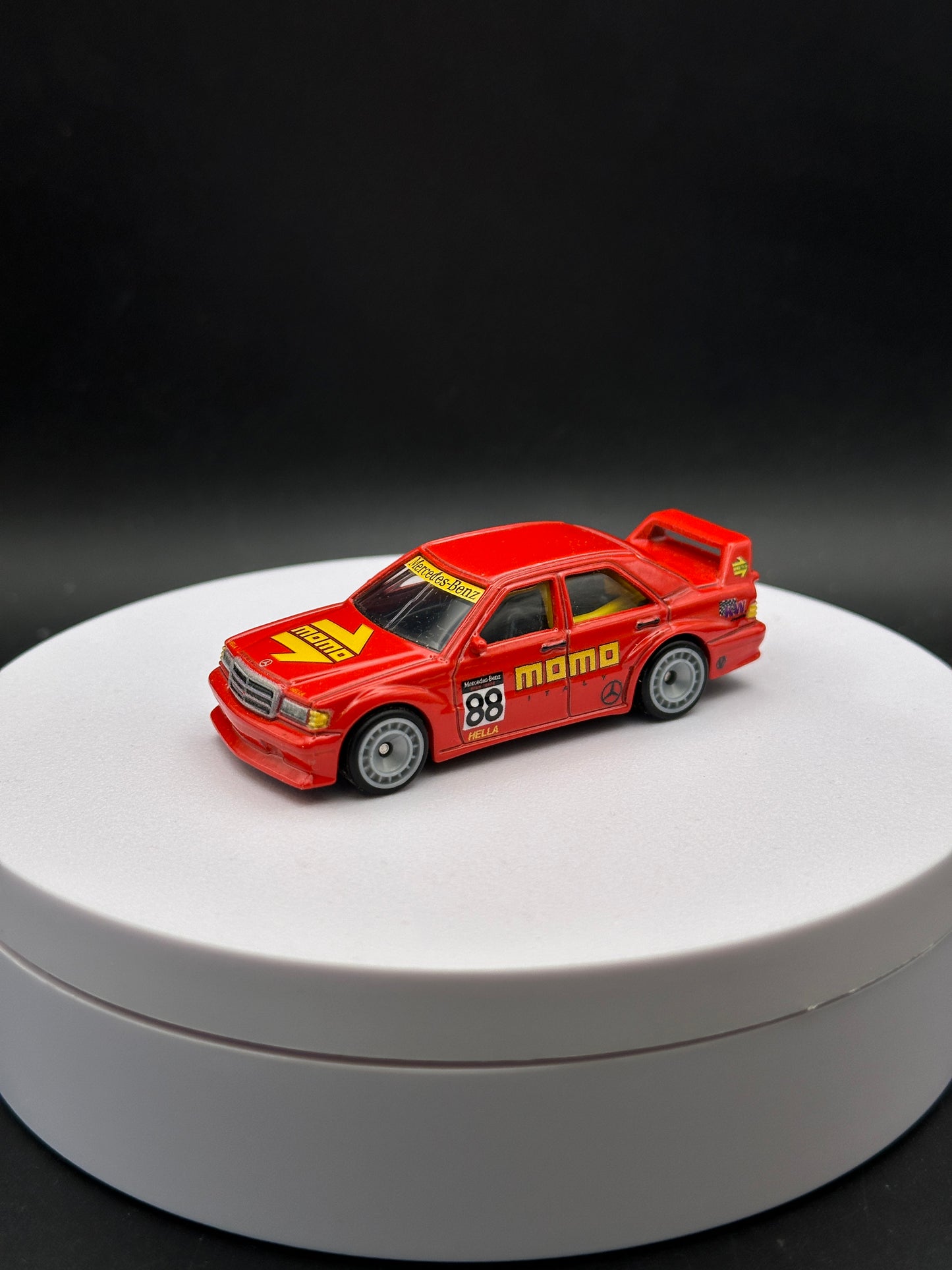 HOT WHEELS - MERCEDES BENZ 190E 2.5-1.6 (2019) - CAR CULTURE: OPEN TRACK 2/5 - LOOSE
