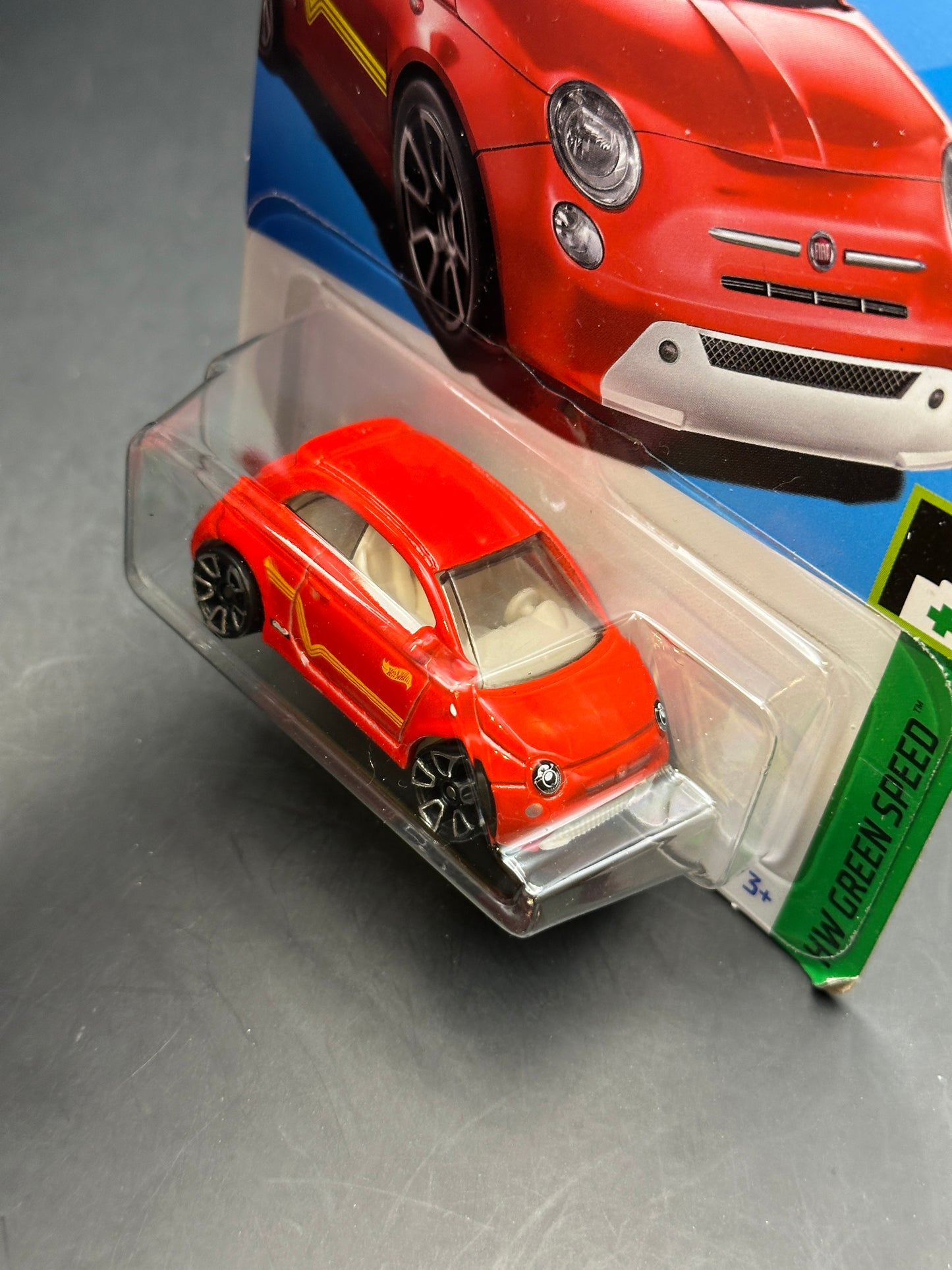 HOT WHEELS - FIAT 500e (2023) - HW GREEN SPEED 8/10
