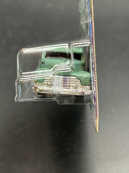 HOT WHEELS - 47 CHEVY FLEETLINE (2026) - HW LAYIN LOW 3/5