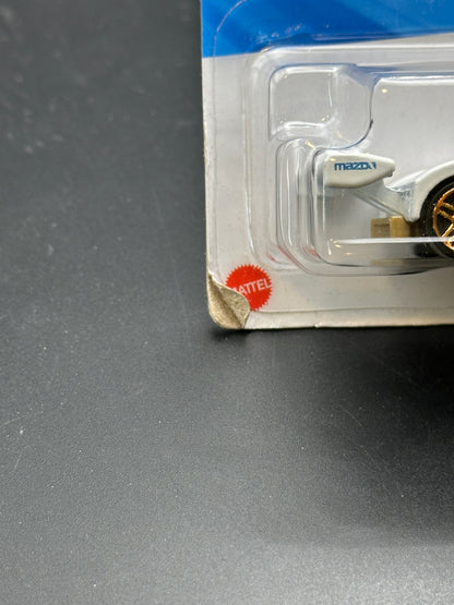 HOT WHEELS - MAZDA 787B (2025) - HW PEAK PURSUIT 5/10