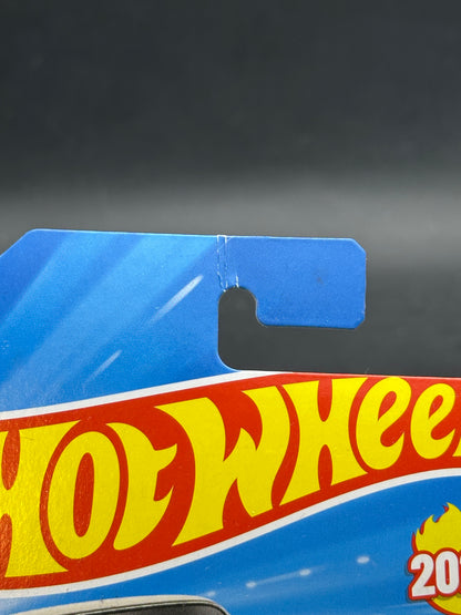 HOT WHEELS - LOTUS CORTINA (2025) - HW COMPACT KINGS 10/10