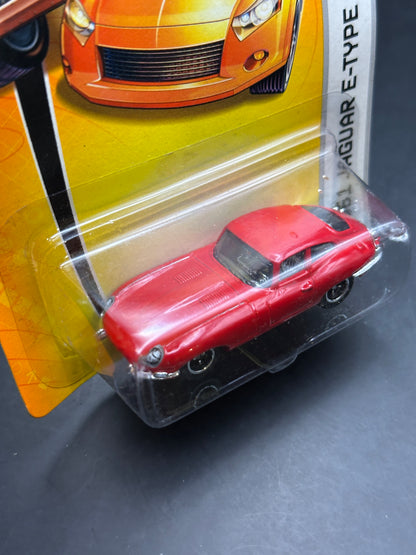 MATCHBOX - 1961 JAGUAR E-TYPE COUPE - J2373 - DIECAST