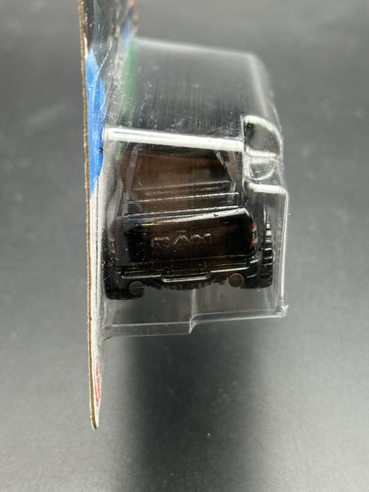 HOT WHEELS - 23 RAM 1500 (2025) - HW REVERSE RAKE 2/5