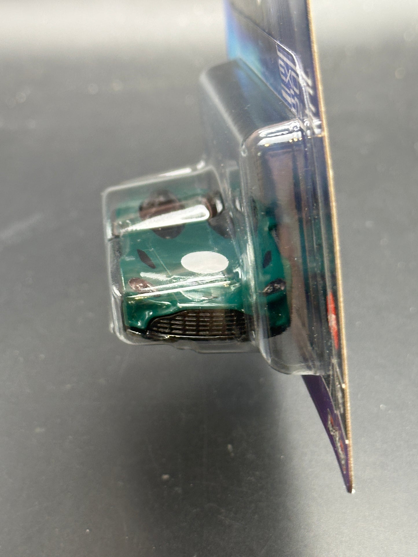 HOT WHEELS - ASTON MARTIN V12 SPEEDSTER (2024) - EXOTIC ENVY 4/5