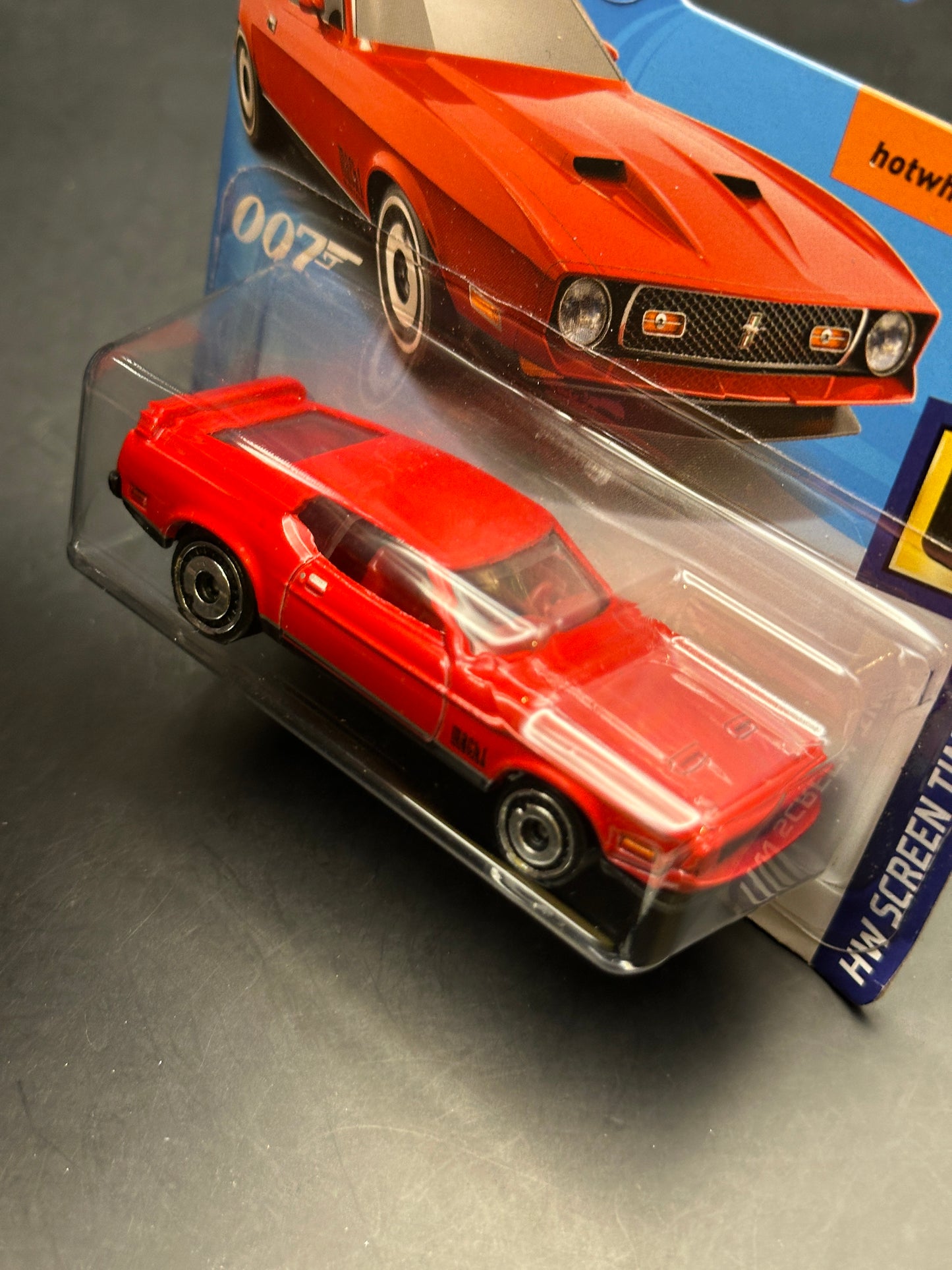 HOT WHEELS - 71 MUSTANG MACH 1 (2019) - HW SCREEN TIME 4/10