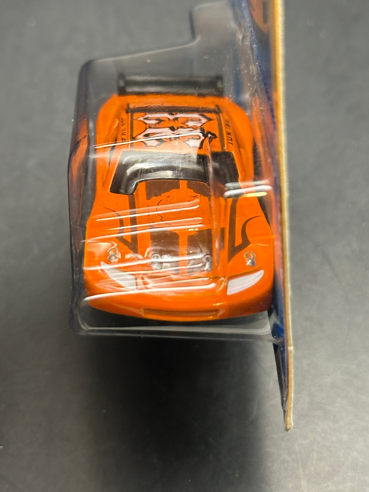 HOT WHEELS - CIRCLE TRACKER (2009) - HW PREMIERE