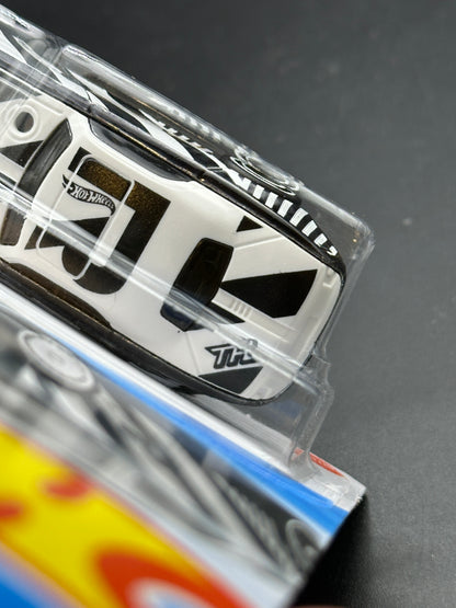 HOT WHEELS - HI-ROLLER II (2025) - HW ART CARS 6/10 - SUPER TREASURE HUNT