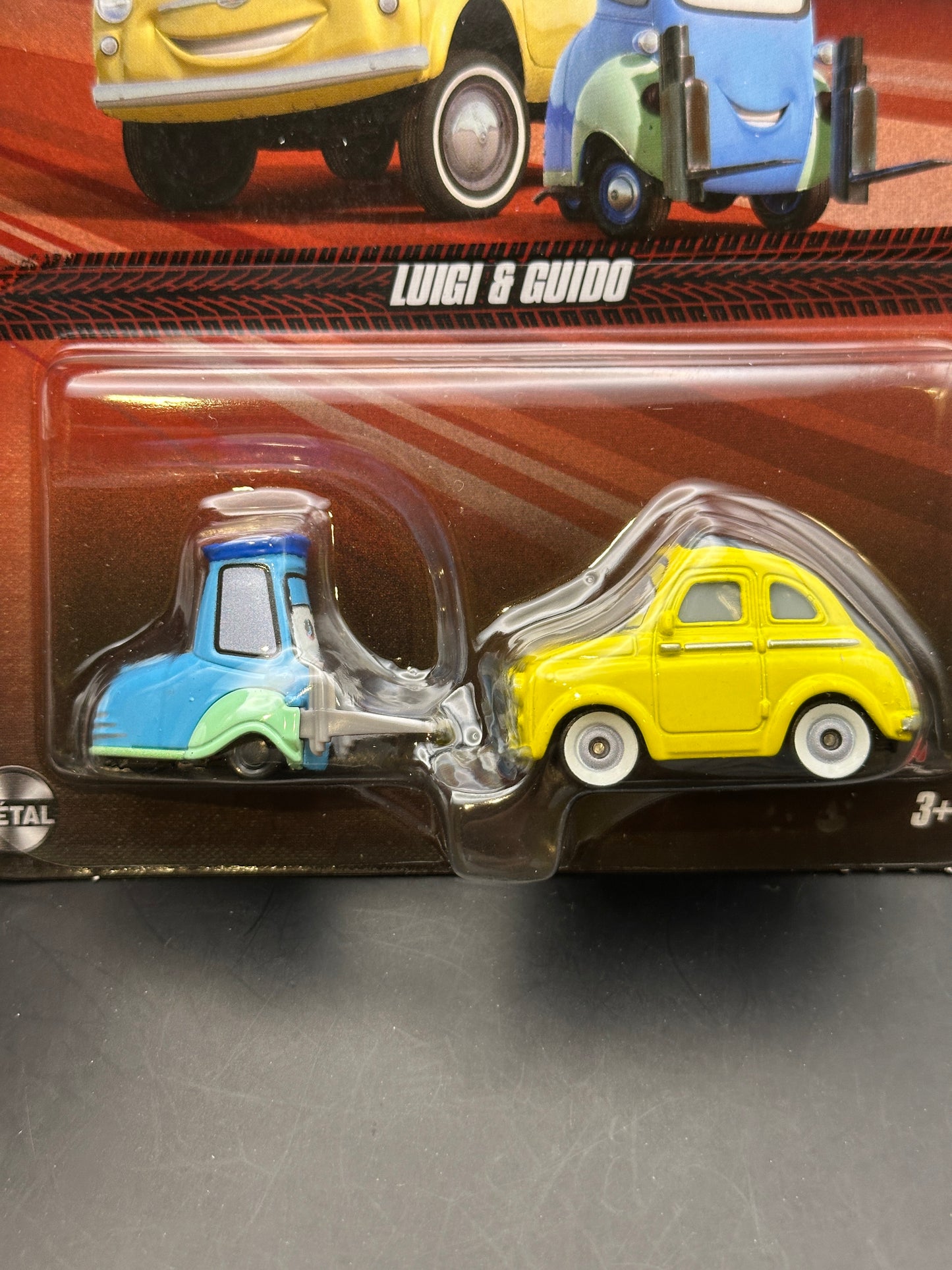 DISNEY PIXAR CARS - LUIGI AND GUIDO - CARS - DIECAST