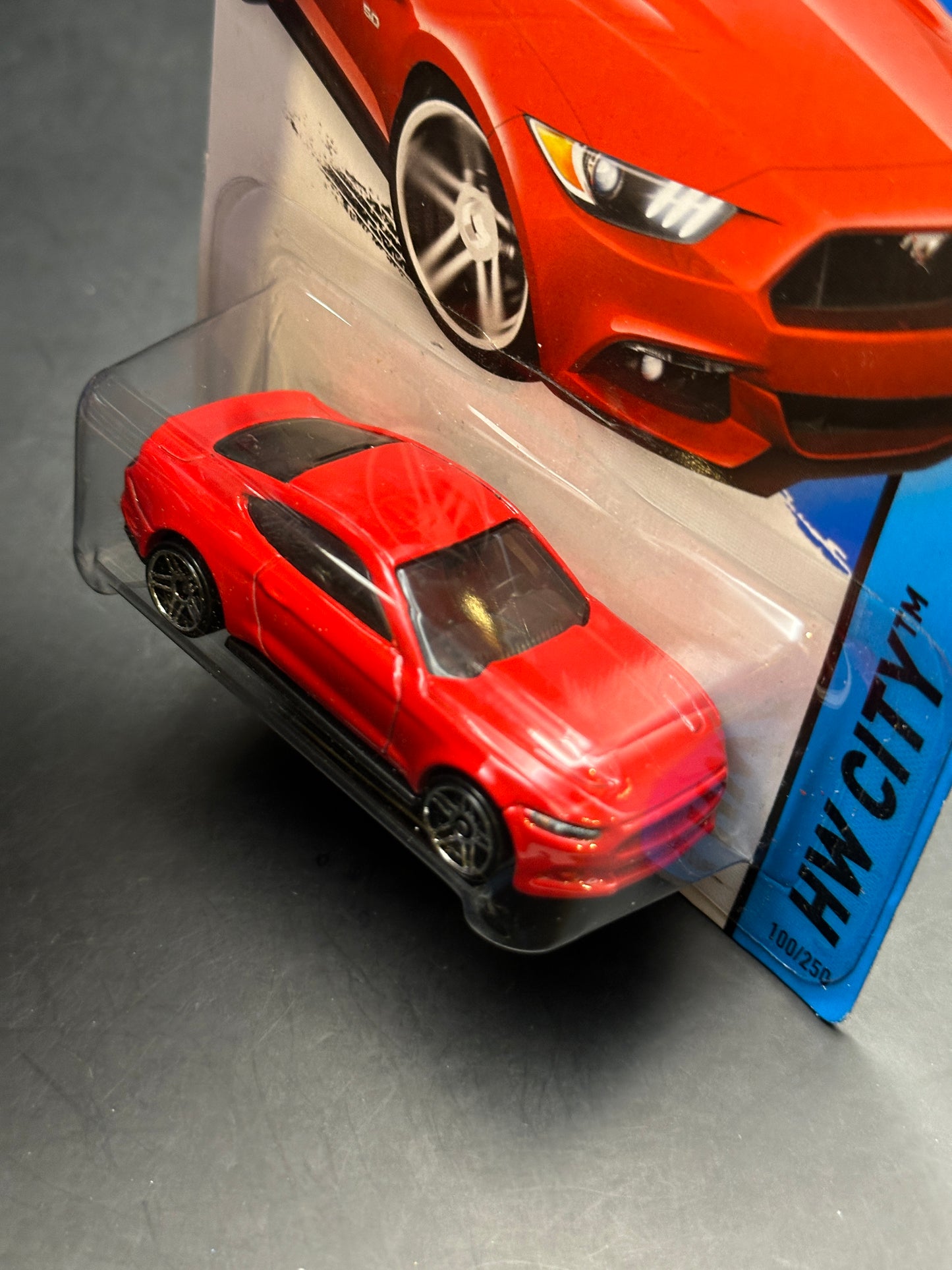 HOT WHEELS - 2015 FORD MUSTANG GT (2014) - HW CITY