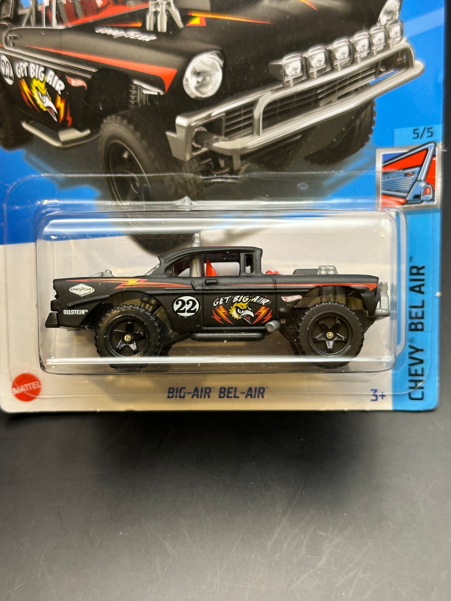 HOT WHEELS - BIG AIR BEL AIR (2022) - HW CHEVY BEL AIR 5/5